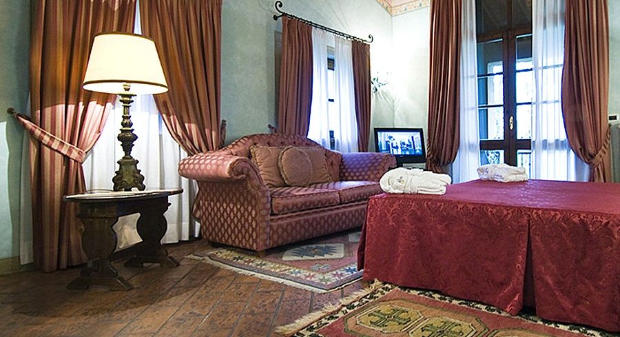 Hotel Boccaccio Кальчиная Экстерьер фото